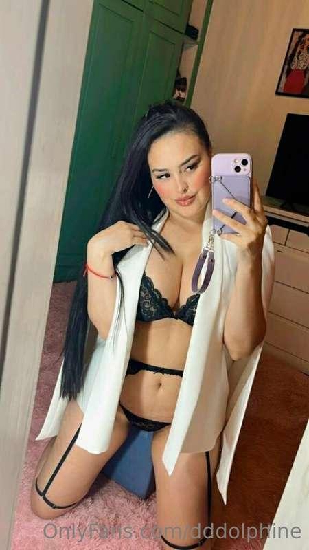 @yourichbabyyes

I love take pictures for you. I invite you ..