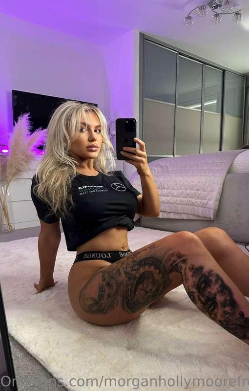 Uncensored on my VIP page @morganhollymoore 👀