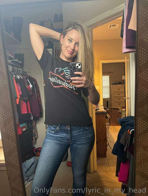 Happy Saturday! 💋