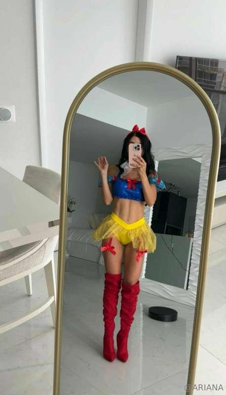 It’s officially spooky szn 🎃 What Disney princess should I b..