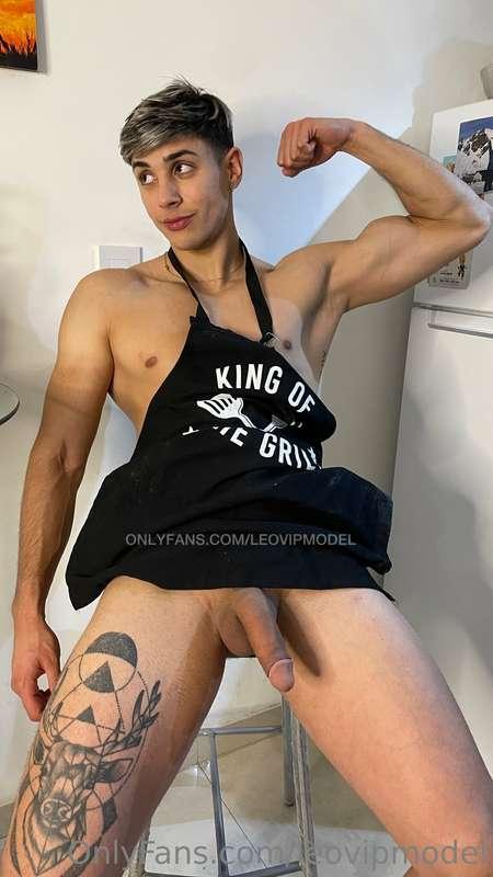 Shall we cook something together? 👨‍🍳😘