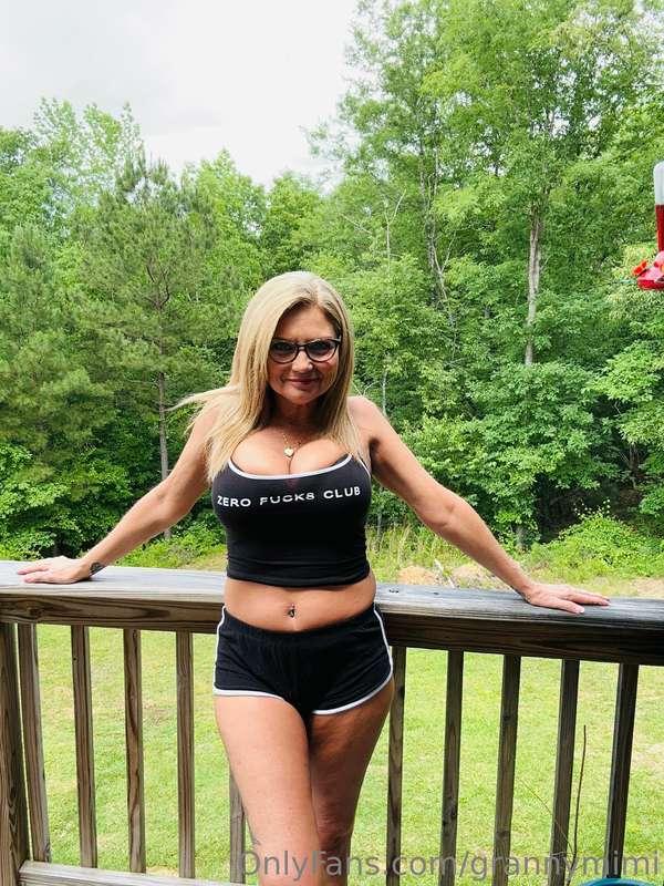 Just a few pictures for you I love this little top Zero Fuck..