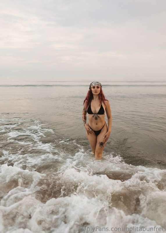 I’m gonna miss summer 🌊☀️

You should be funding my model li..