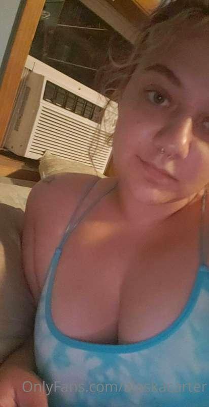 I'll be posting more and more everyday 💋💕