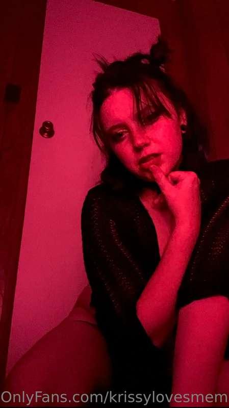 Fuck , I love RED And I’m sure you’ll like the way my pussy ..