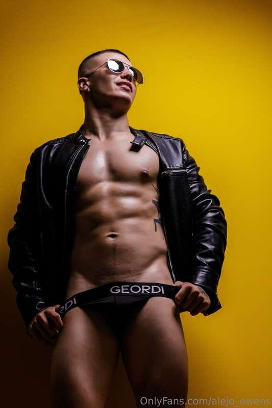 alejo_owens image #0