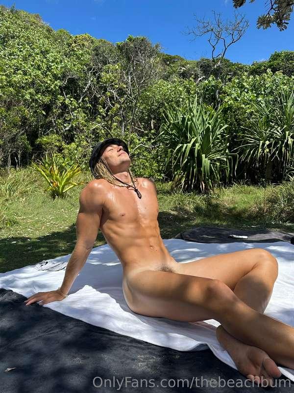 thebeachbum image #0
