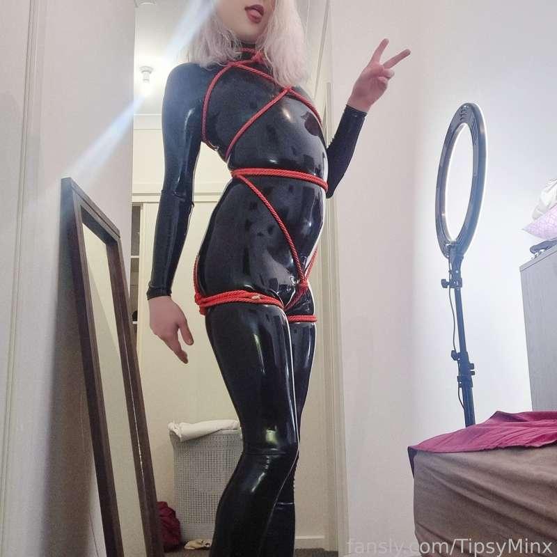 tipsyminx image #3