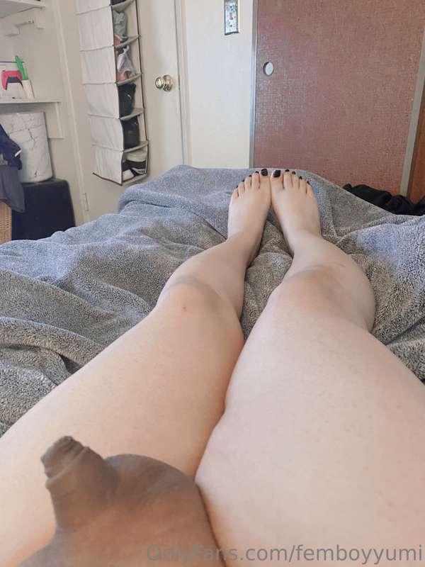 My pp before your cock touches my soles 👣 and my pp after yo..