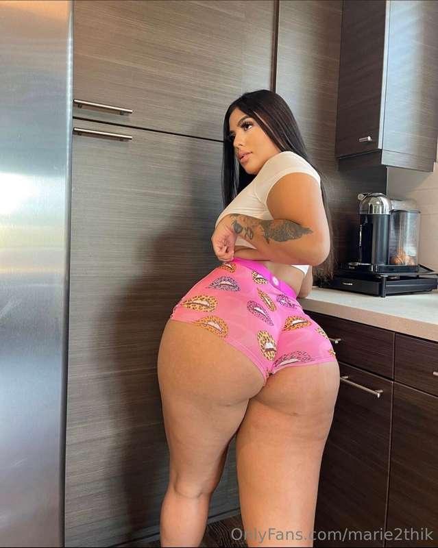 marie2thik main image