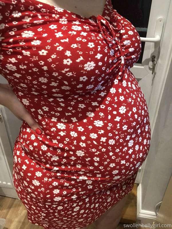 swollenbellygirl image #3