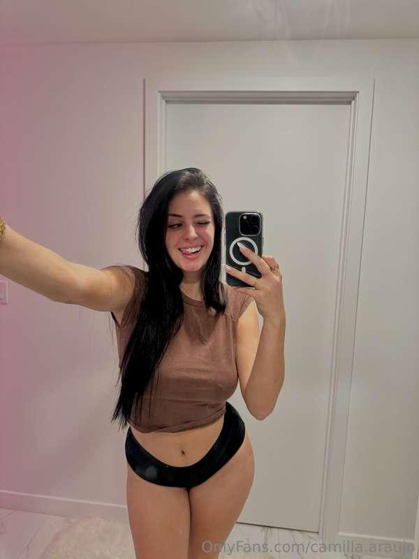 camilla.araujo main image