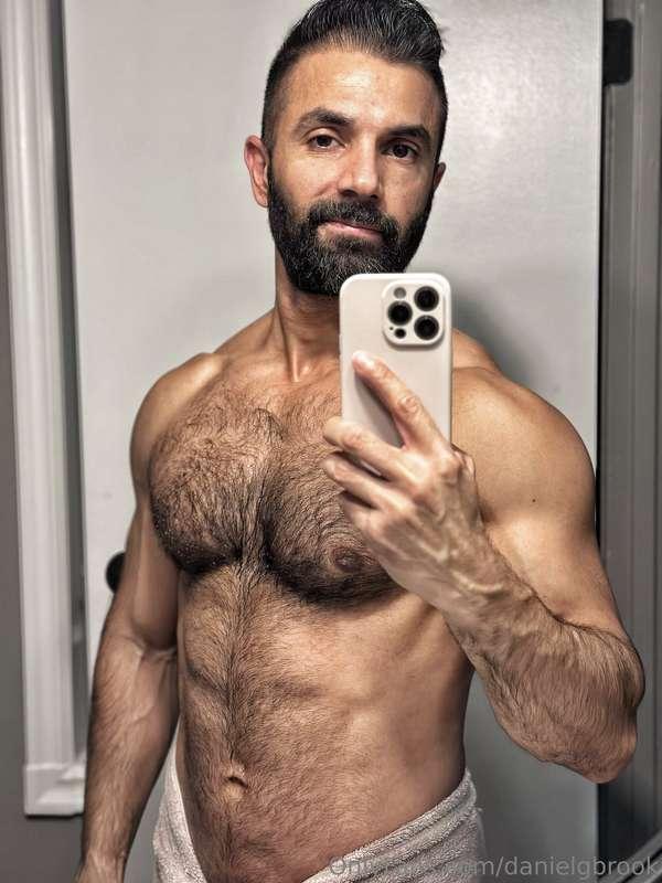 Need someone to come rub my fur