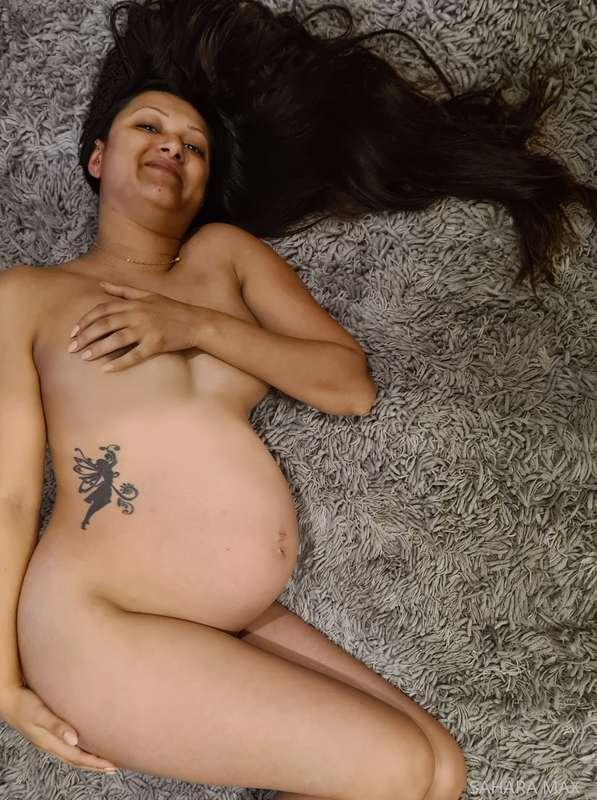Do we like the bird's-eye view?  #pregnant #8monthspregnant