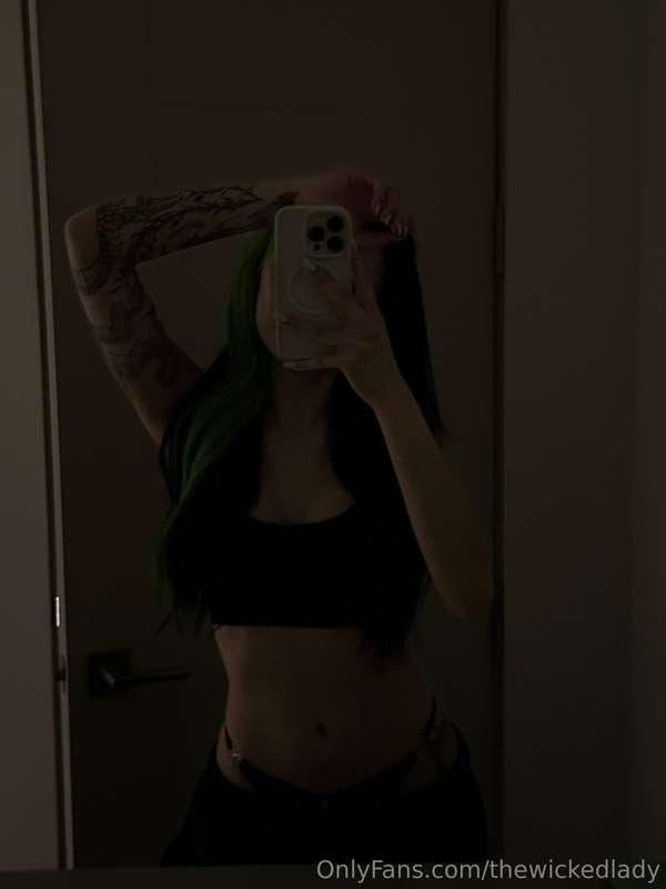 From earlier. Its 3 am and i am wide awake ;-;