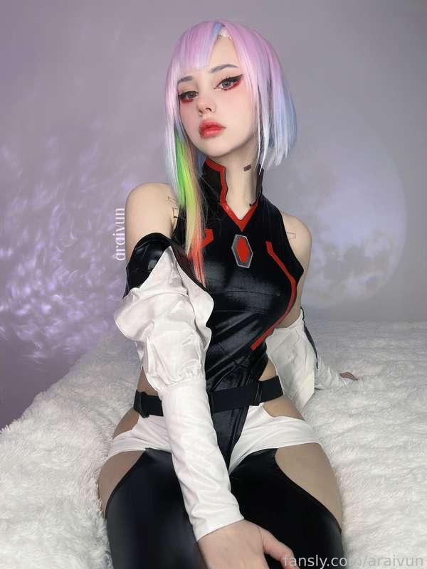 Fly me to the moon🌑🌙 
#Edgerunners #cosplay #cyberpunk #lucy #cute