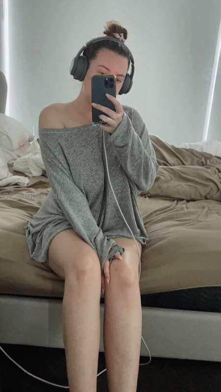 Want to unlock daily NSFW content? Over 3700 pics+vids for $..