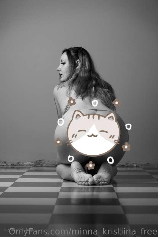 Mun tilillä nyt huikea ale tän loppu kuun. -60%🔥🔥🔥 @minna_kr..