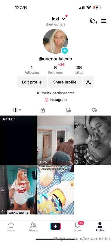 Go follow & show love to my new TT 🤤😙💦