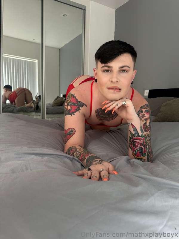 mothxplayboyx image #4