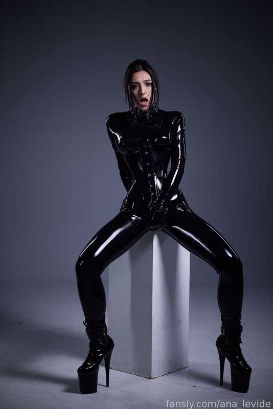 ana_levide image #271