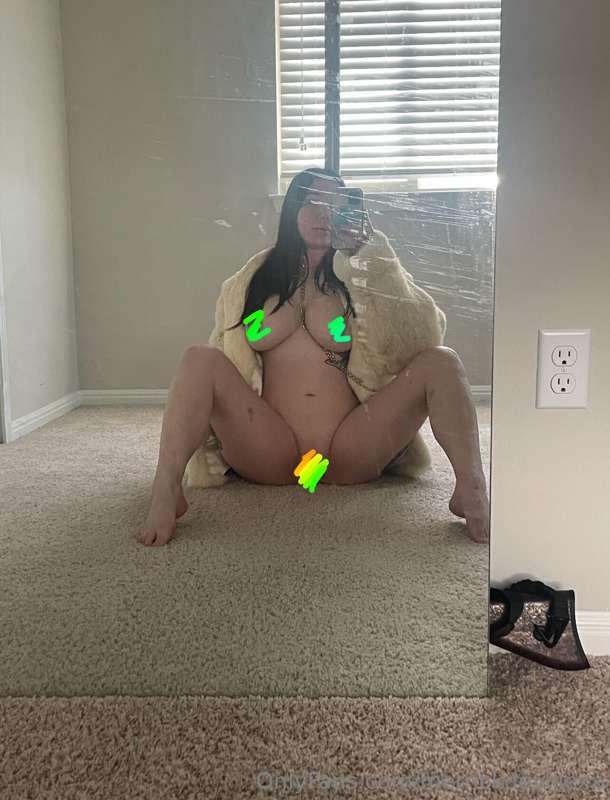tell me how you want me, daddy 🥹