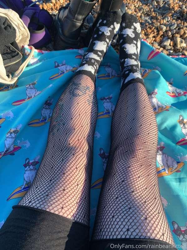 my new fishnets came in the post!