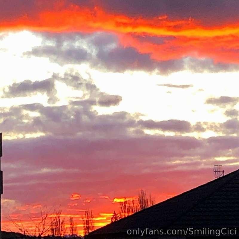 smilingcici image #0