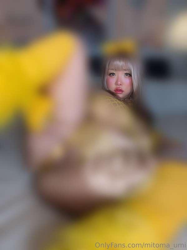 This is a set of multiple photos, including an undisclosed s..