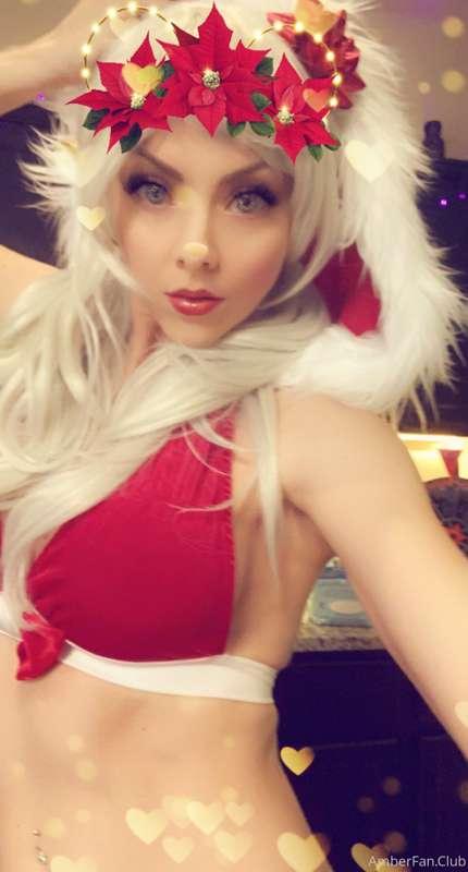 Happy Holidays! I'm LIVE NOW on signupforamber.com if you're..