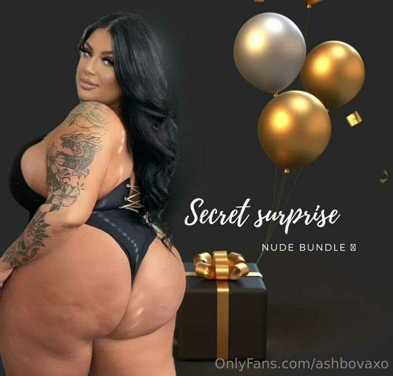 ✌**SECRET NUDE SURPRISE BUNDLE** ✌

  **Tip $16** on this po..