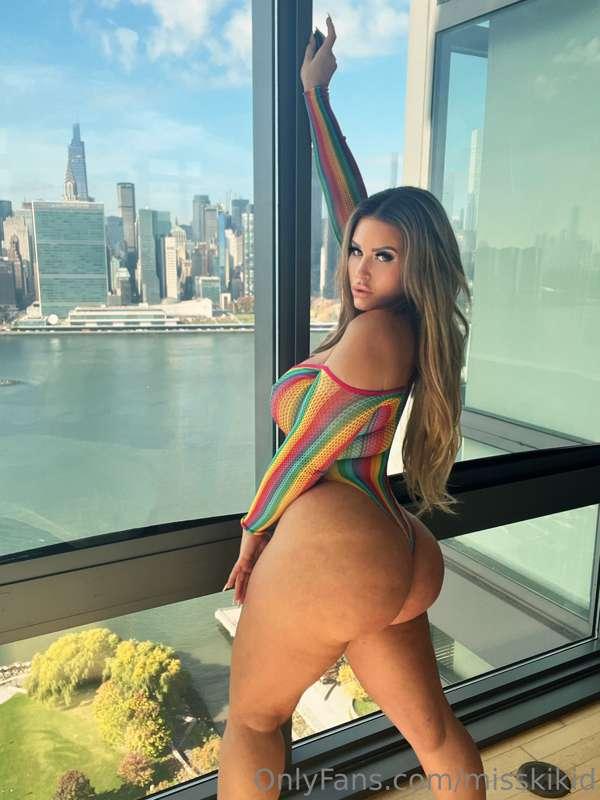 COME AND TASTE THE RAINBOW 🌈💦