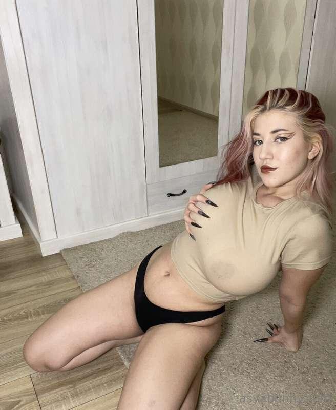 💖𝐅𝐑𝐄𝐄 𝐒𝐔𝐁👉 @sakura_moon 🔞💖look at this skinny bitch with big..
