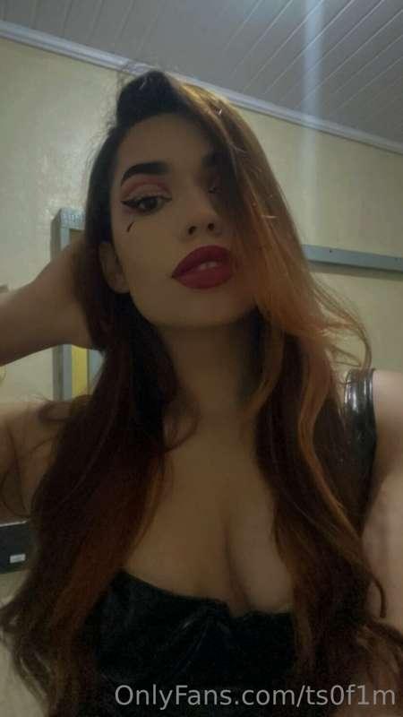 Who likes my makeup? 🖤❤️