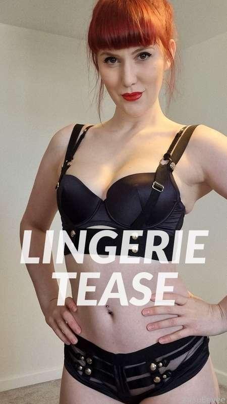 Lingerie Tease 
Watch me try on a few of my lingerie sets as I help you pick your favourite. I know how much you like to play in panties too...which material would you like to feel wrapped around your cock, stroking your sensitive head...and cumming in?
#Lingerie, #Panties, #Wank, #Tease, #JOI,  #Countdown
Length of clip: 10.05
