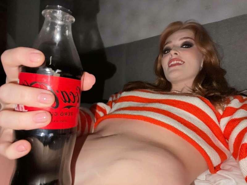 I'm sure your cock will be as hard as this Coke bottle if yo..