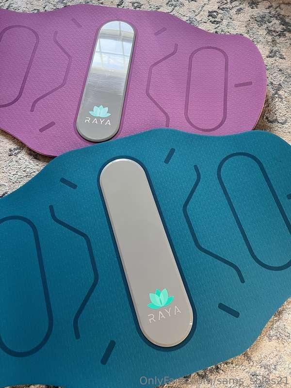 Guys I am sooo excited!💃🏼 I was sent these awesome mats by @..