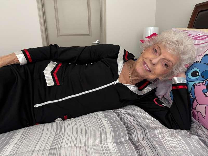 lindahope1939 image #3