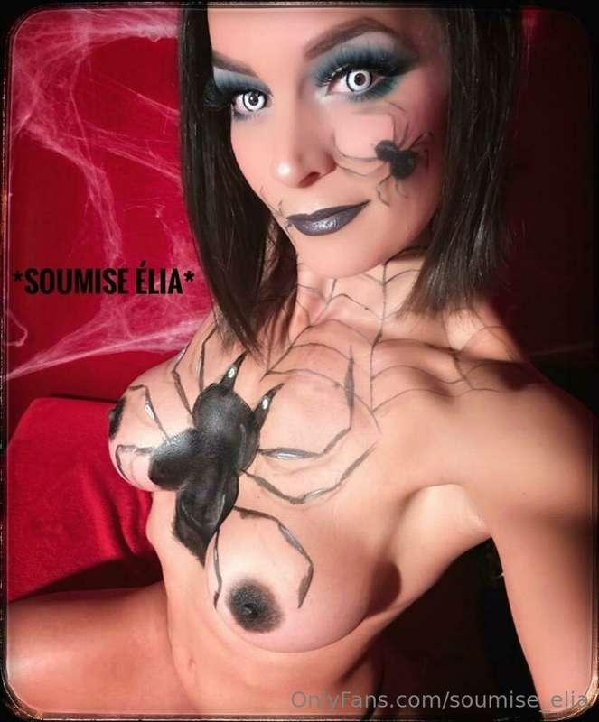 🎃 Saison 2 ep3 🎃 The queen of spiders