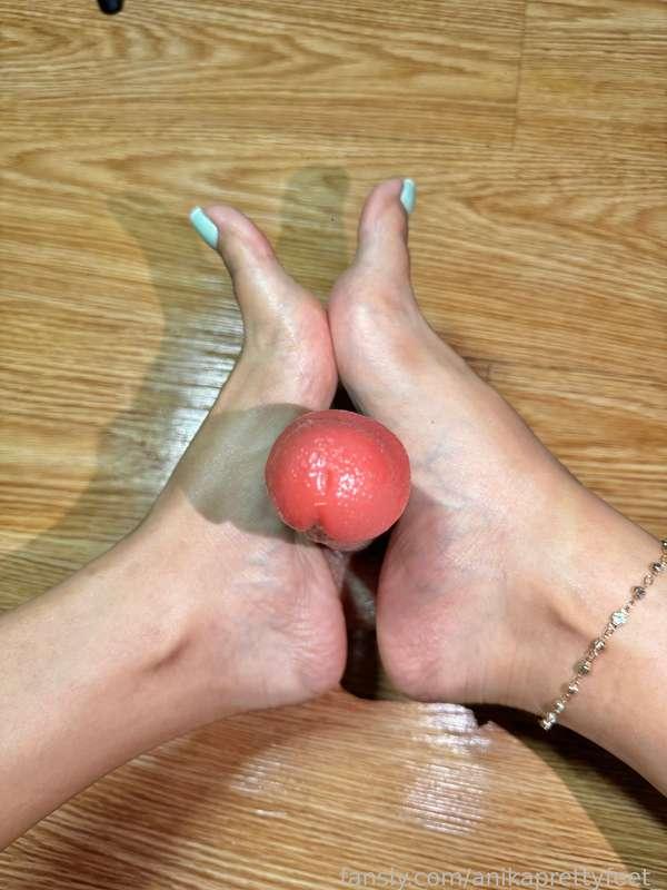 anikaprettyfeet_ image #25