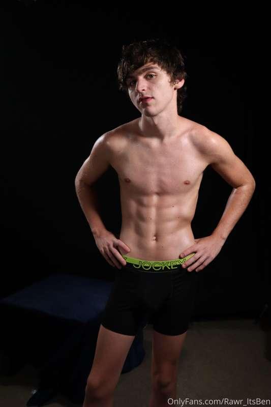 Hey Guys, Zach @u56196388 just got the underwear I sent him ..