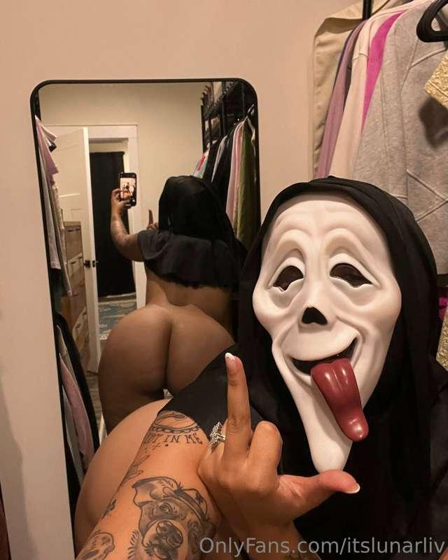 Spooky season is hereeee