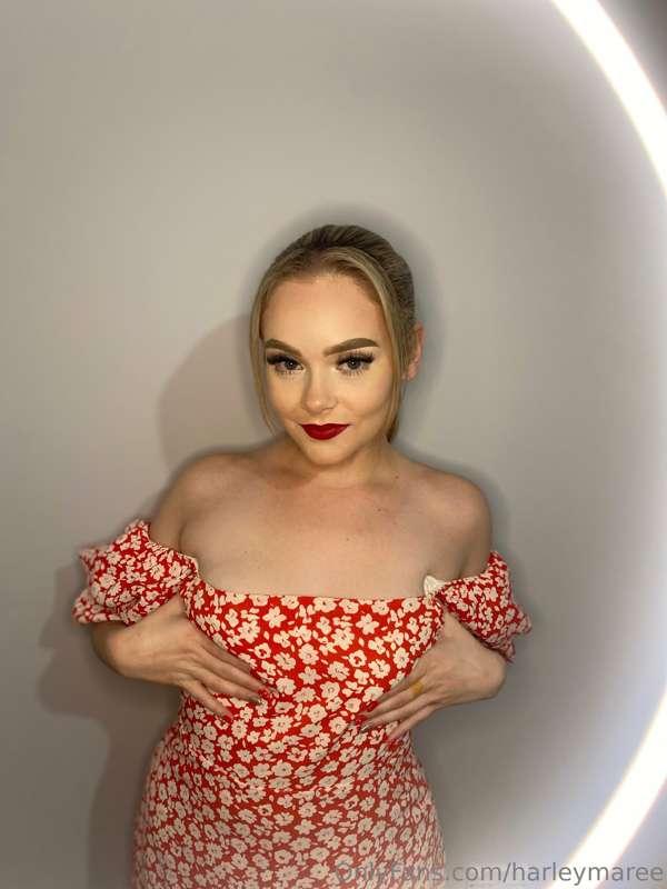 Getting into the Xmas spirit 👄