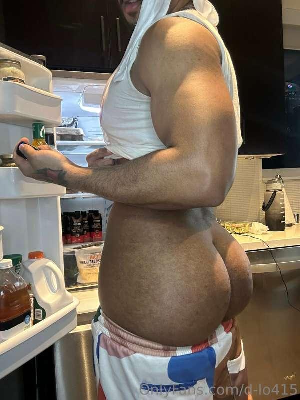 While I’m looking for something to eat, how bout you eat me?..