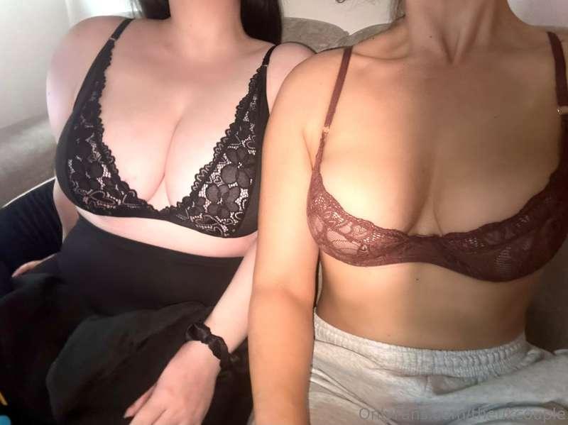 DICK RATINGS WITH MY FRIEND TONIGHT! 😈 My curvy friend and I..