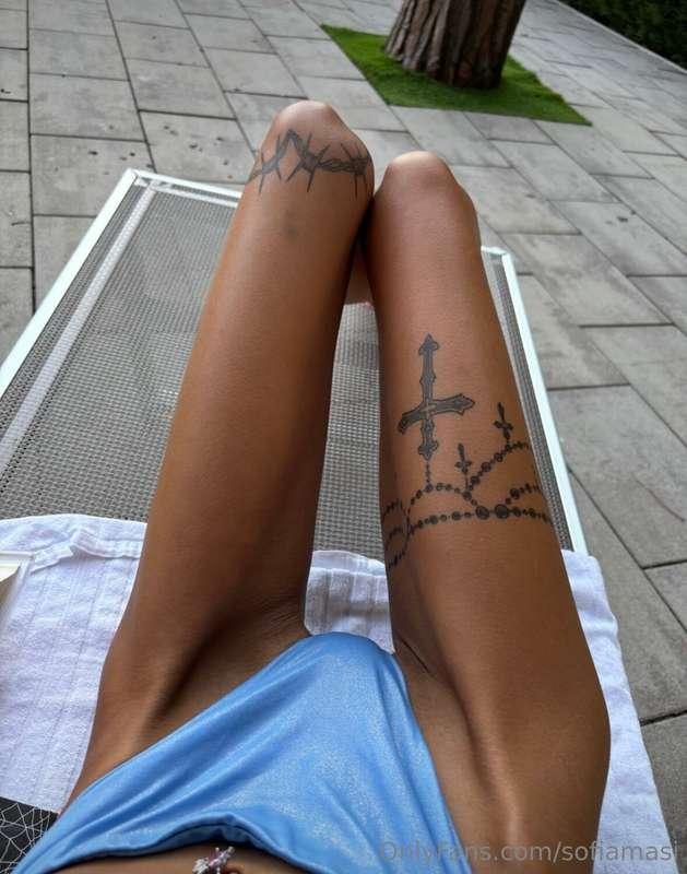 Skinny legs 💖🎀