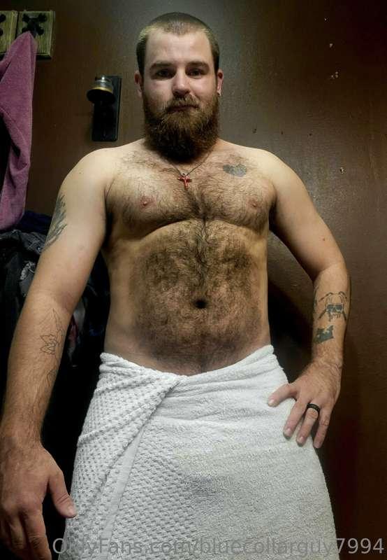 Anyone wanna help me out of this towel??