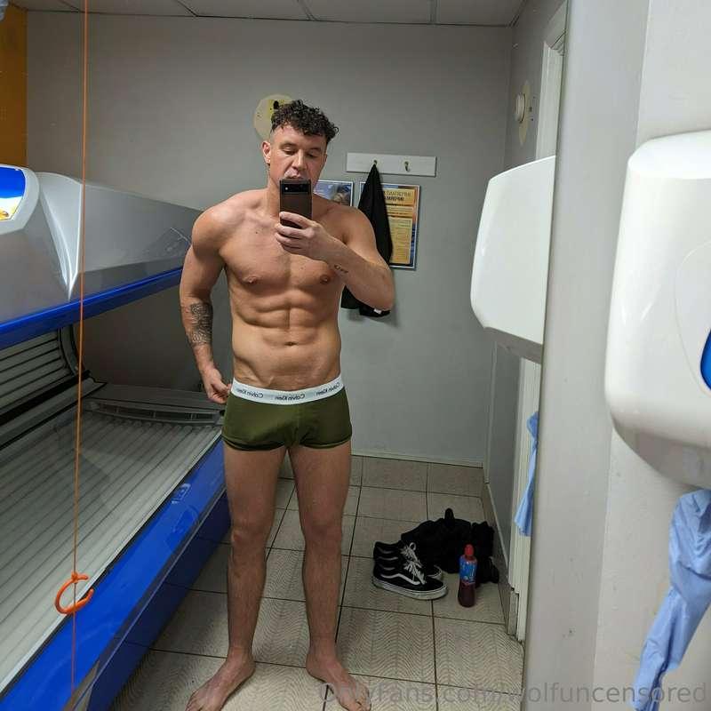 Fuck it 40% off my VIP page 😈  @wolfuncensoredvip 😉💦