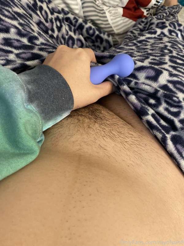 babies boredd , who wants to have some fun daddy? 😉 message ..