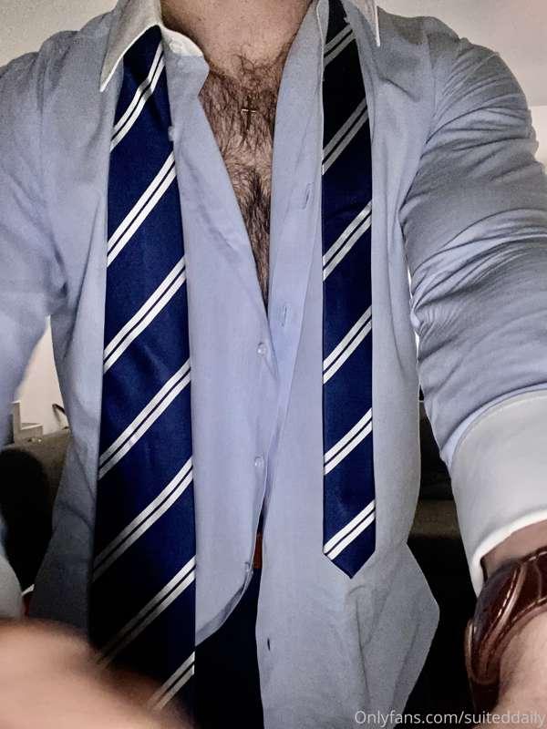 Muscles, contrast shirt and fur. 
A feast.